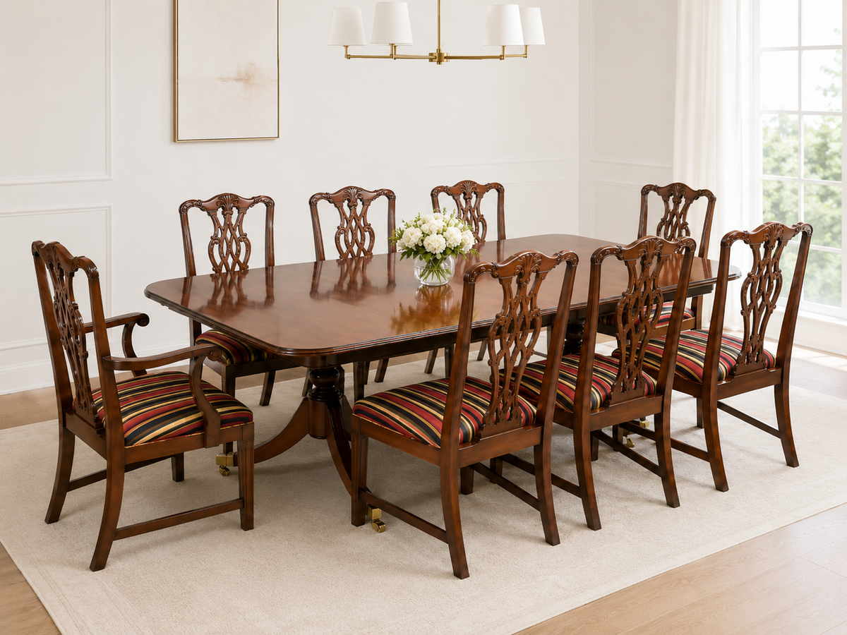 HENREDON Georgian Banded Mahogany Dining Table and 8 Chairs – KLM