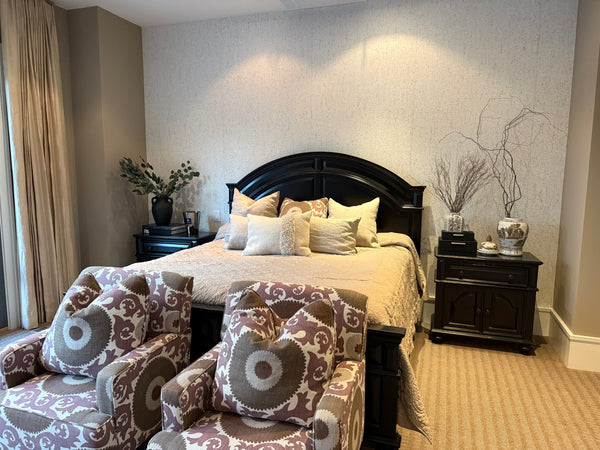 King Black Three Piece Bedroom Set - Bed, Mattress Set and Pair of Nightstands