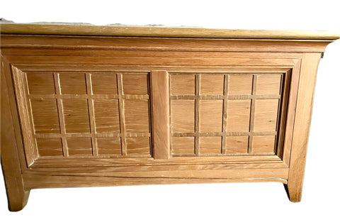 Thomasville American Revival Cedar Blanket Chest Trunk