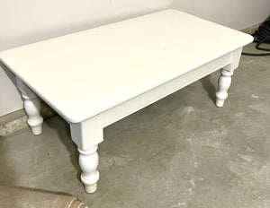 White Solid Wood Coffee Table