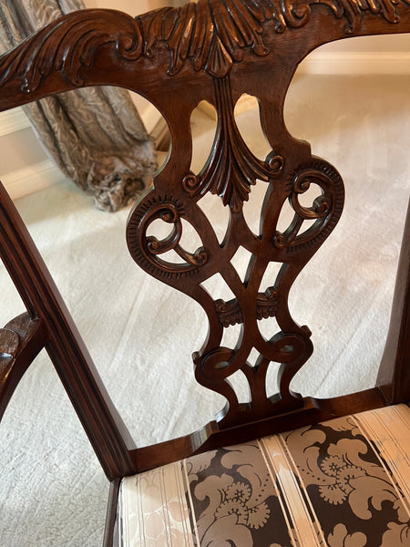 BAKER Historic Charleston Collection Banded Mahogany Dining Table and 10 Chairs