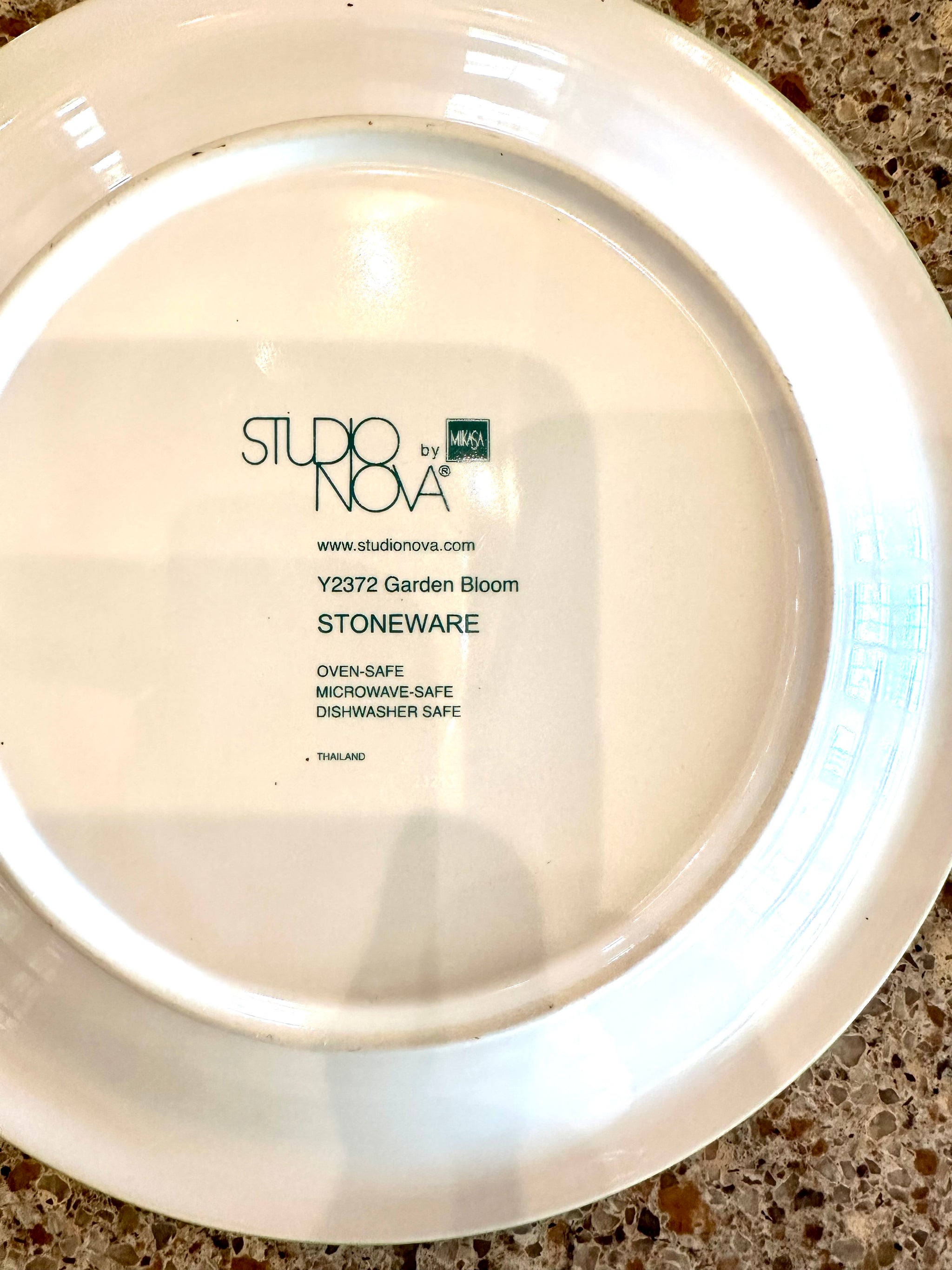 4 Garden Bloom Studio Nova by Mikasa Salad Plates – KLM Luxury