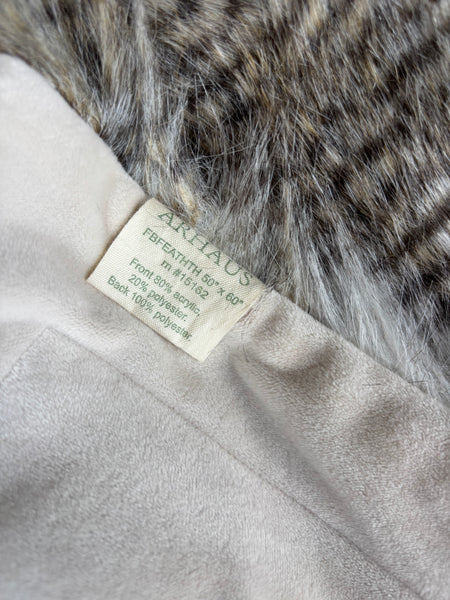 ARHAUS - Faux Fur Throw Blanket