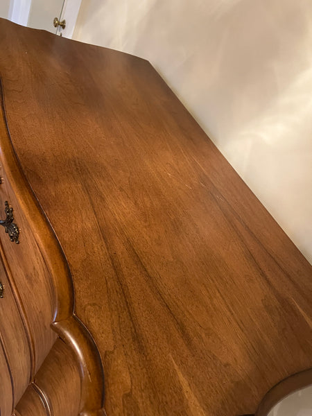 White Fine Furniture Vintage Dresser Chest of Drawers