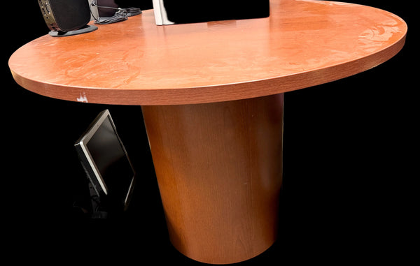 HON Round Pedestal Office Table and 4 Chairs