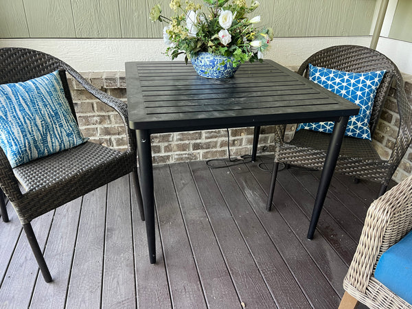 Frontgate Pair of Cafe Curved Back Stacking Chairs and Aluminum Table