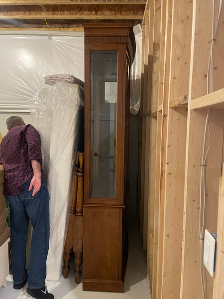 HENREDON Breakfront Lighted Tall China Cabinet