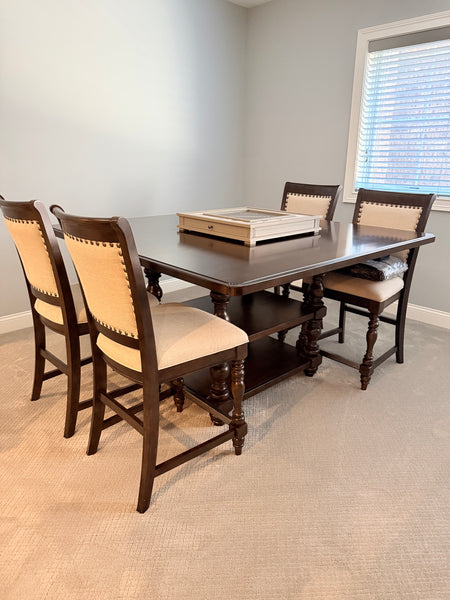 Havertys High Top Table and 4 Chairs