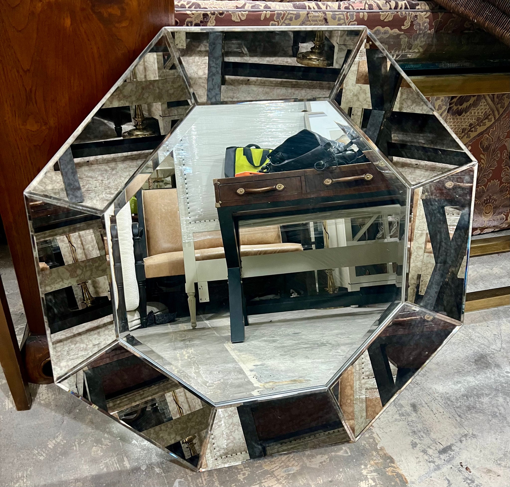 Mirrors – KLM Luxury Consignment