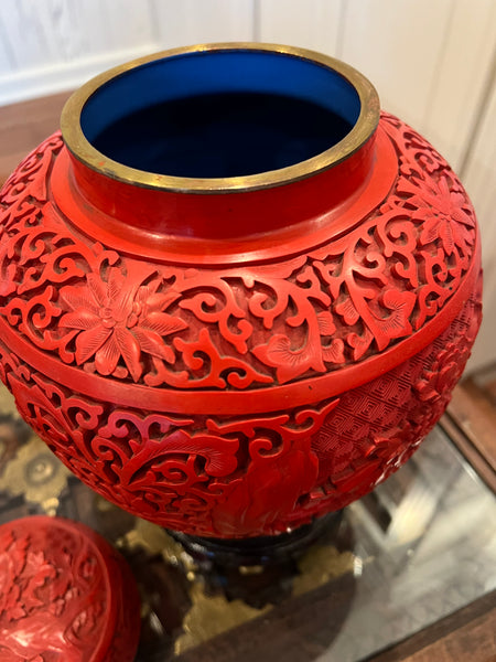 Vintage Cinnabar Carved Lacquer Ginger Jar Vase Urn