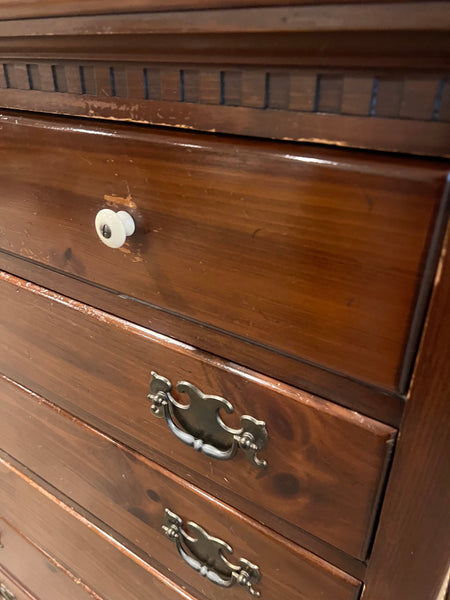 1970's Ethan Allen Old Tavern Collection Pine Dresser Chest
