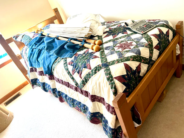 Solid Wood Twin Bed