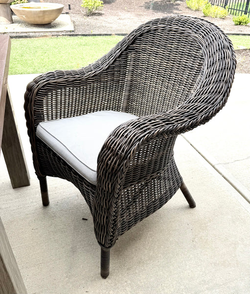 Set of 6 Pottery Barn Torrey Wicker Outdoor Dining Chairs
