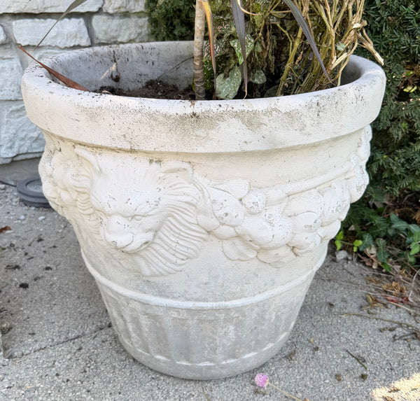 Henri Studio 21” Lion Fresco Planter