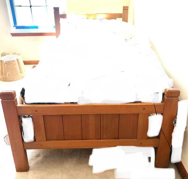 Solid Wood Twin Bed