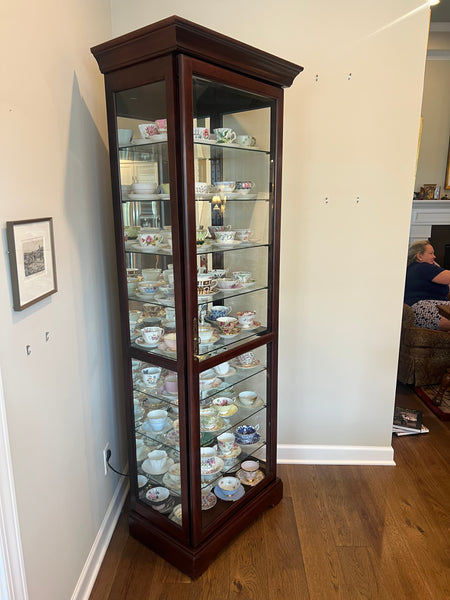 Howard Miller Chesterbrook Lighted Curio China Cabinet Display Case
