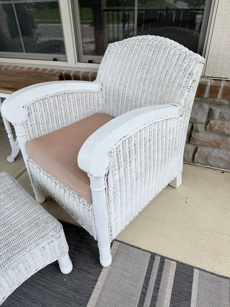 Pair of Vintage Lloyd Flanders Wicker Chairs with Ottomans
