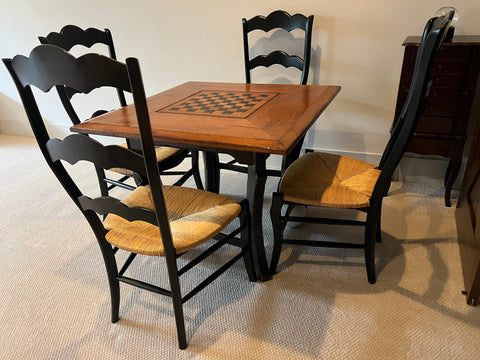 Set of 4 Rush Seat Ladderback Dining Chairs
