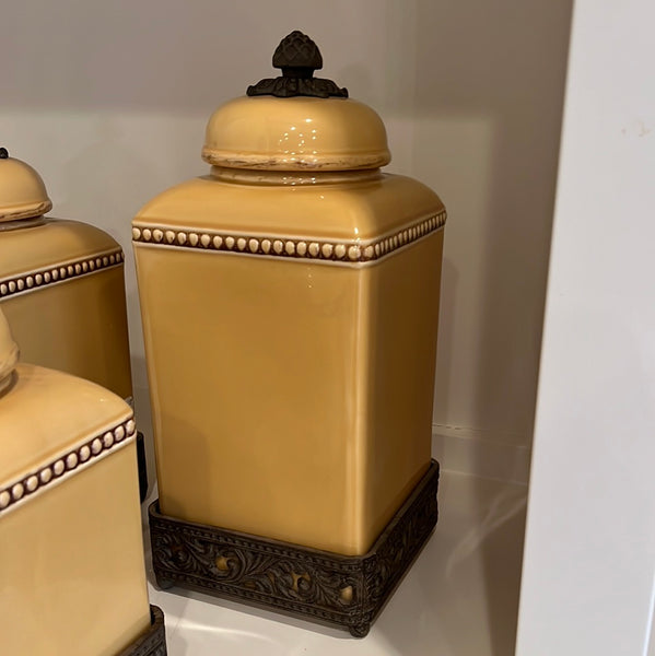 Gracious Goods Set of 3 Canisters and Tray
