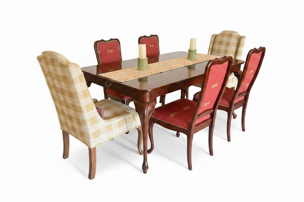 HENREDON Dining Table and 8 Chairs