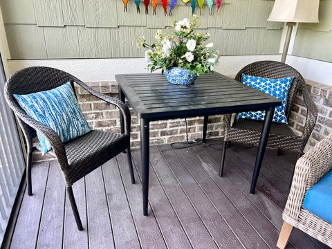 Frontgate Pair of Cafe Curved Back Stacking Chairs and Aluminum Table