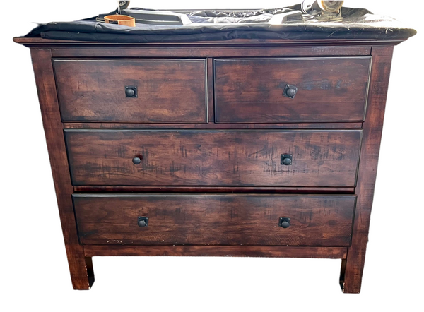 Pottery Barn 4 Drawer Dresser