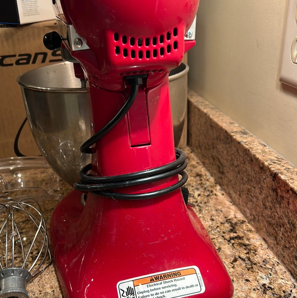 KitchenAid Artisan Mixer in Red