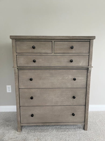Set of POTTERY BARN Toulouse 6-Drawer Dresser and Matching Pair of Toulouse Nightstands
