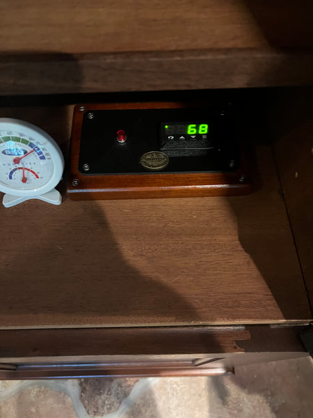 Elegant 1500 Traditional Cigar Cabinet Humidor