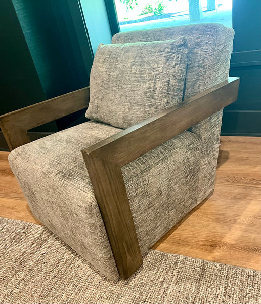 NEW Arhaus Harrison 30" Swivel Armchair