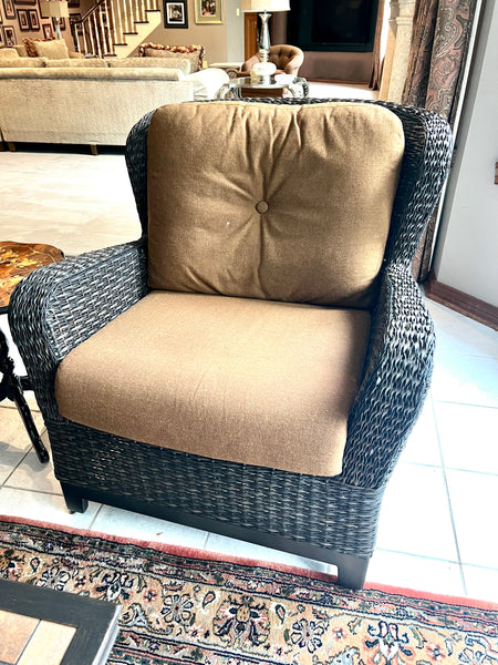 4 Piece Indoor/Outdoor Wicker Patio Set