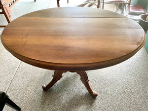Early 20th C Antique Oval Mahogany Dining or Entry Table