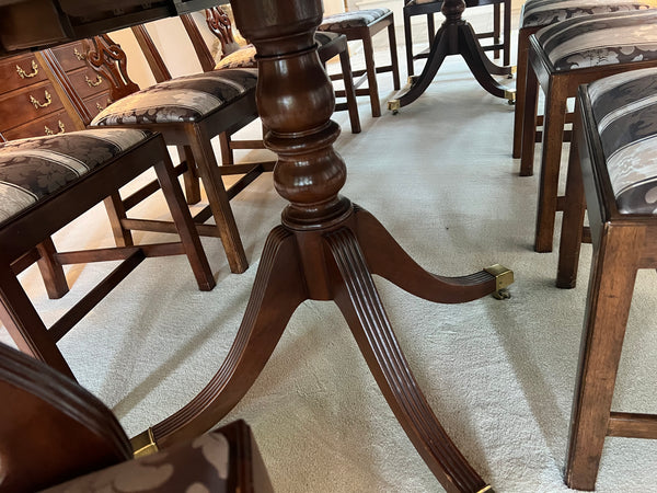 BAKER Historic Charleston Collection Banded Mahogany Dining Table and 10 Chairs