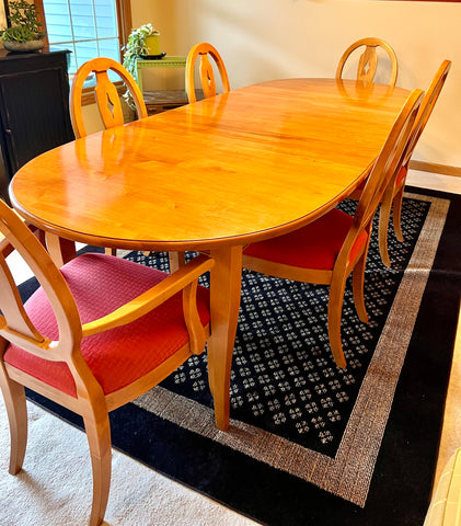 Ethan Allen Dining Table and 6 Chairs
