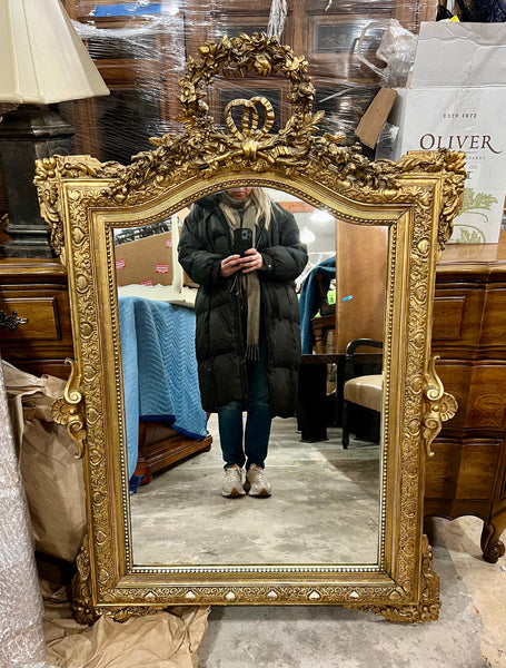 18th Century French Louis XVI Period Giltwood Mirror