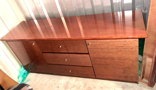 MidCentury Modern Danish Rosewood Sideboard by De Meubles Modernes Teonick