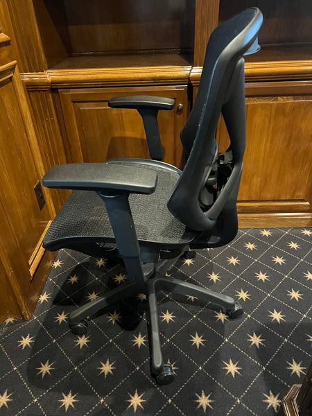 Ergonomic Black Mesh Office Task Chair