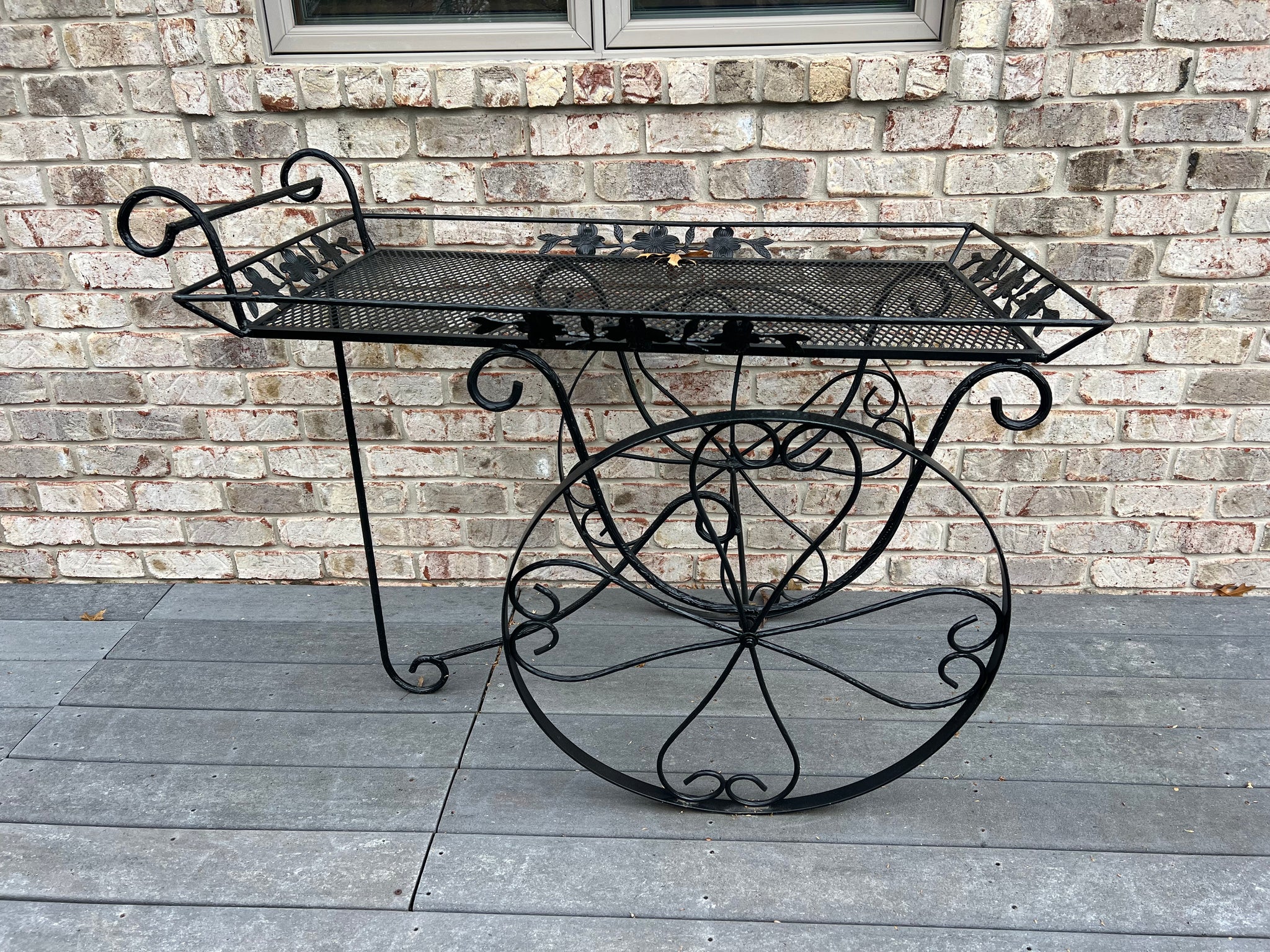 Vintage Woodard Iron Bar Beverage Flower Cart