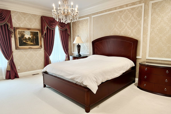 Thomasville Bogart Collection Mullholland Queen Bed