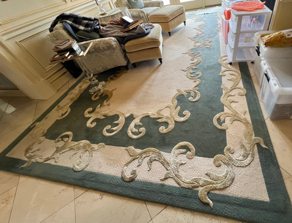 Traditional Scroll Area Rug
