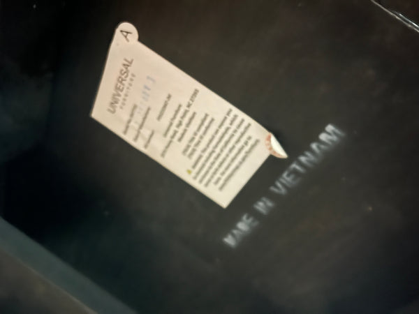 Universal Furniture Modern Onyx Dining Table