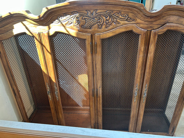 Vintage Thomasville Breakfront China Cabinet