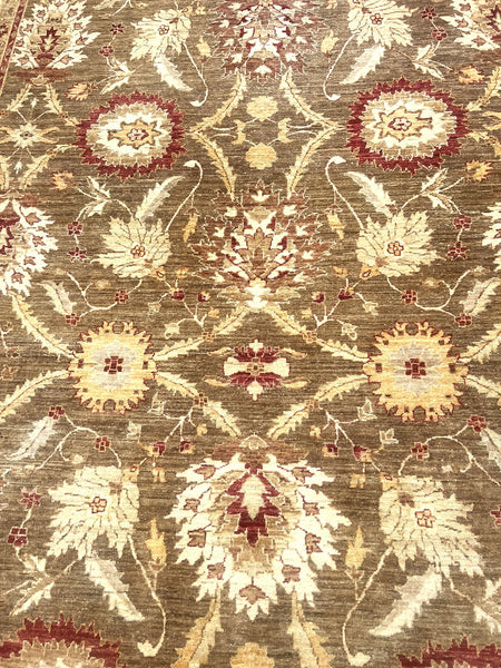 Persian Oushak Floral Area Rug