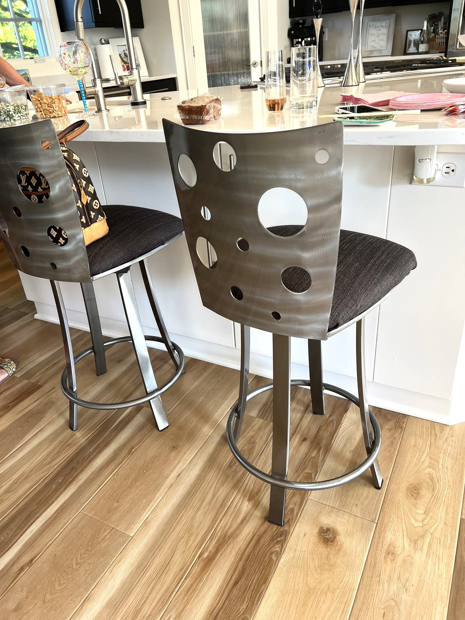 Set of 5 Contemporary Bar Stools