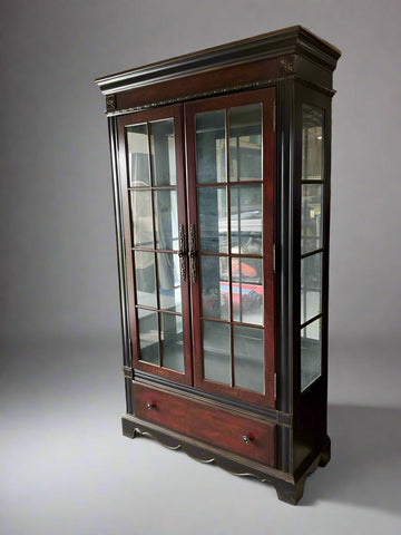 Pulaski Furniture Lighted China Curio Cabinet