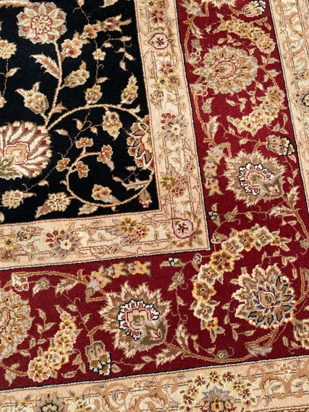 Japiur Traditional Black Red and Burgundy Hand Made Wool Rug