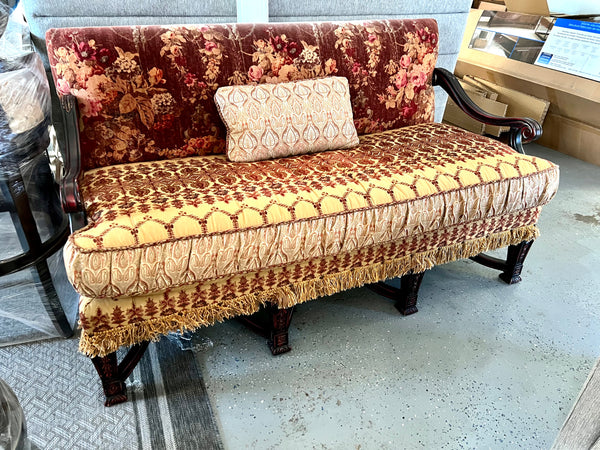 Stetson Home Classics for VANGUARD FURNITURE Custom Upholstered Sofa Settee