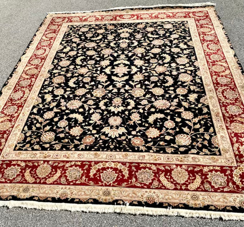 Japiur Traditional Black Red and Burgundy Hand Made Wool Rug